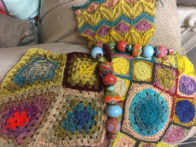 nacklace-plant-dyed-yarn