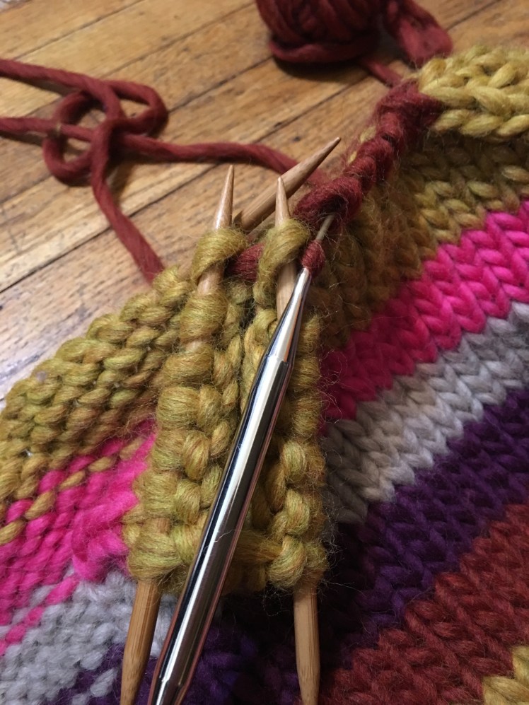 Knitted box pleat construction