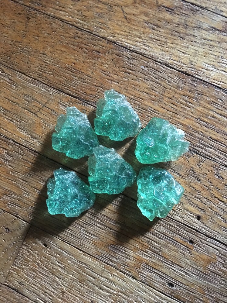 Molded plastic buttons