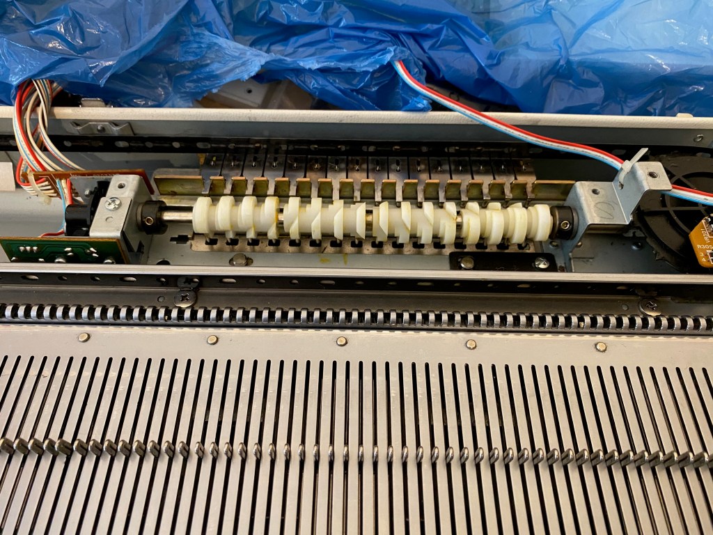 Brother electronic knitting machine needle selection apparatus after cleaning